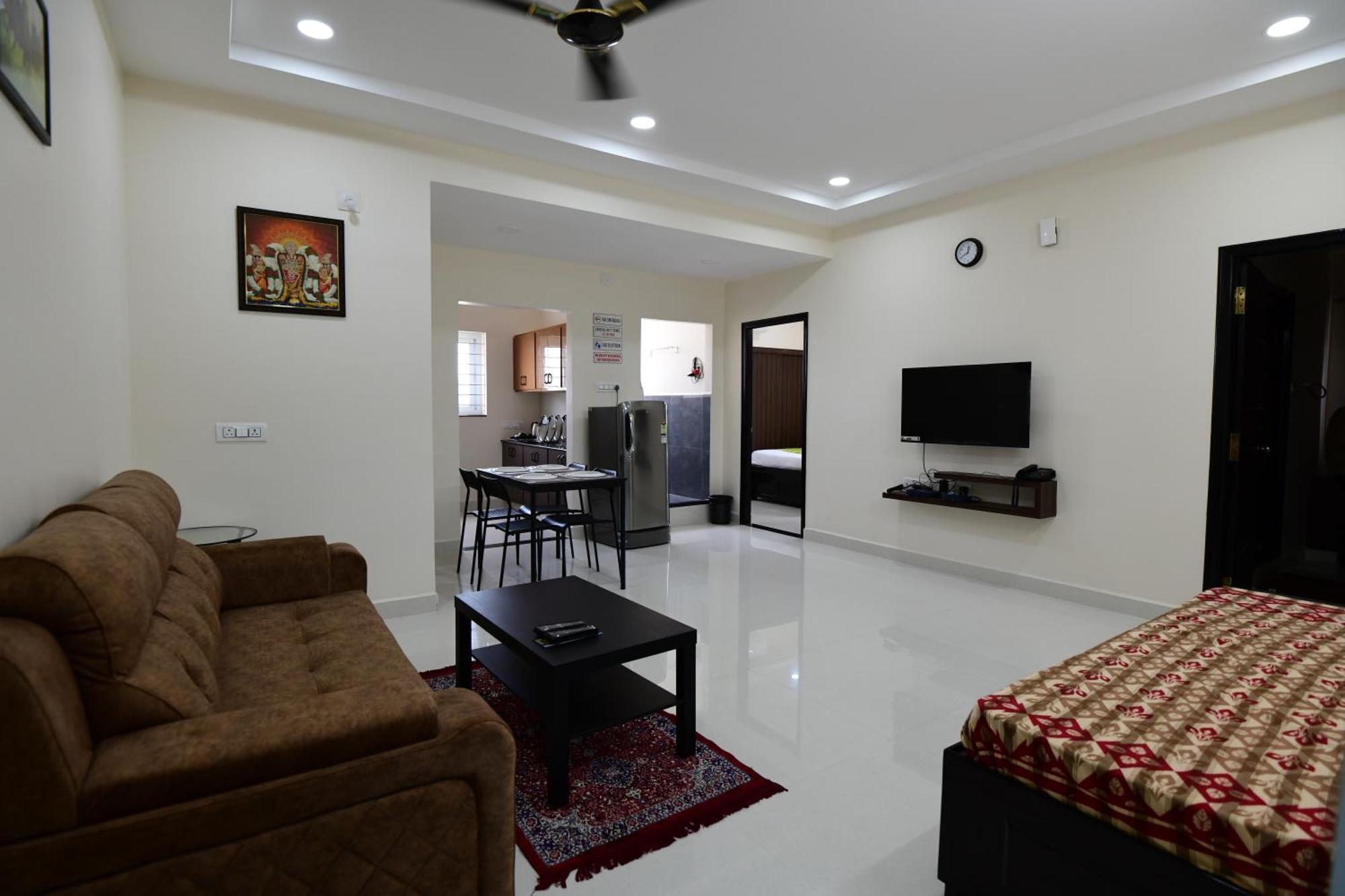 Divya Comforts- 2Bhk Tirupati Exterior foto
